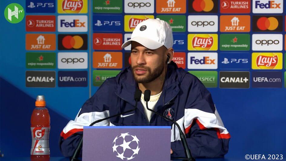 Neymar de volta ao Barcelona