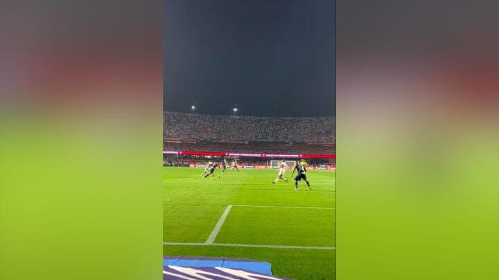 Wellington Rato marca golaço para o São Paulo (Foto: @Saopaulo/Reprodução)