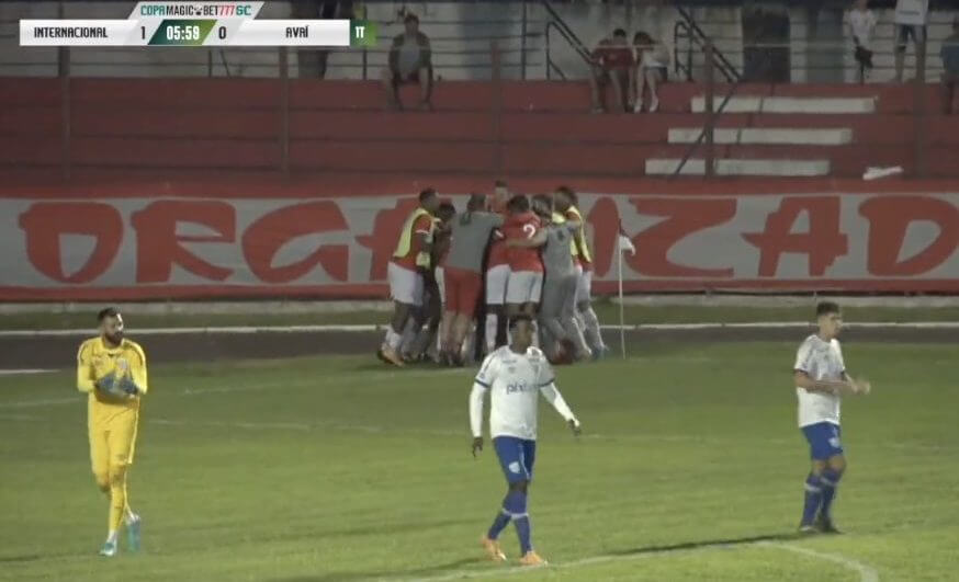Avaí foi derrotado pelo Inter de Lages (Foto: reprodução/ MB TV)