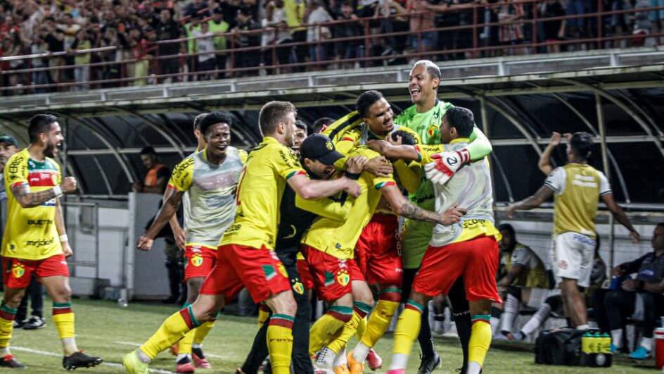 Brusque garantiu a volta à Série B com duas rodadas de antecedência (Foto: Lucas Gabriel Cardoso/ Brusque FC)