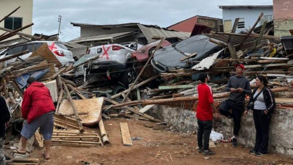 Casan pode pagar auxílio emergencial para moradores atingidos por rompimento de reservatório em Florianópolis