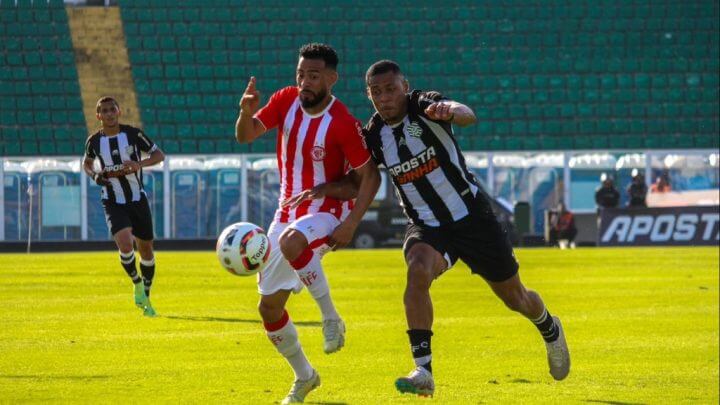 Figueirense e Hercílio Luz ficaram num empate de 1 x 1 pela Copa Santa Catarina (Foto: William Lampert/ HLFC)
