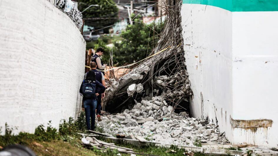 Estrutura da Casan após o rompimento