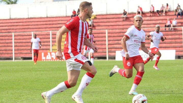 Inter de Lages e Hercílio Luz ficaram apenas no empate na estreia da Copa SC 2023 (Foto: William Lampert/Hercílio Luz)