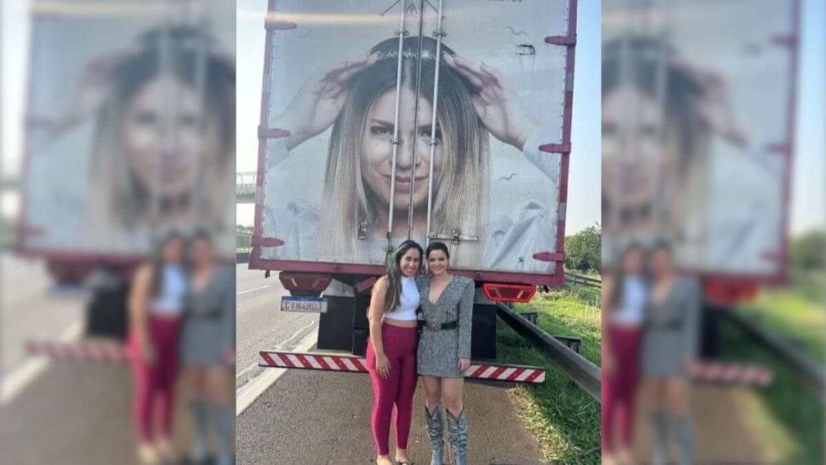 Maraísa e caminhoneira que homenagem Marília Mendonça