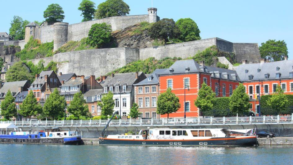 Namur, capital da região de Valônia na Bélgica
