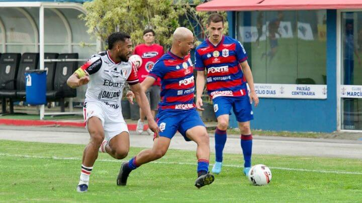 Marcílio Dias vence o Joinville de virada pela Copa SC (Foto: Bruno Golemba/Divulgação)