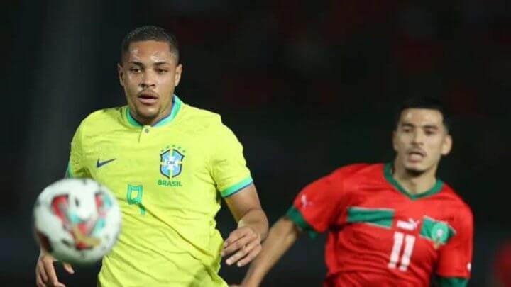 Vitor Roque durante amistoso da seleção sub-23 contra Marrocos (Foto: (Foto: Mohamed Bissar/CBF)