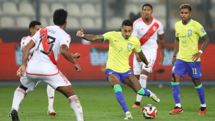 Seleção brasileira venceu o Peru na segunda rodada das Eliminatórias (Foto: Vitor Silva/CBF)