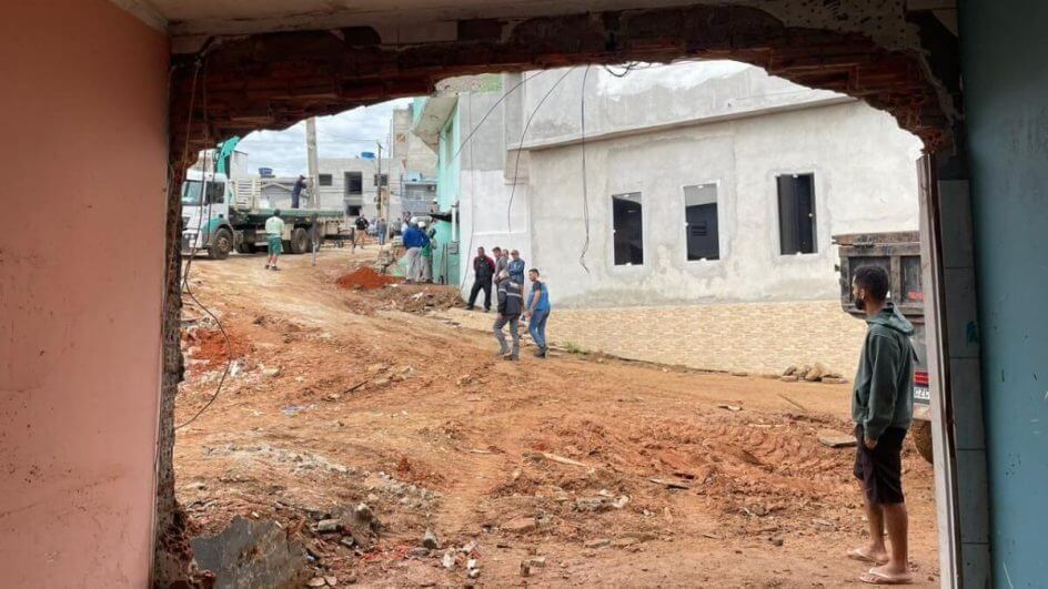 Casa é destruída por rompimento de reservatório da Casan