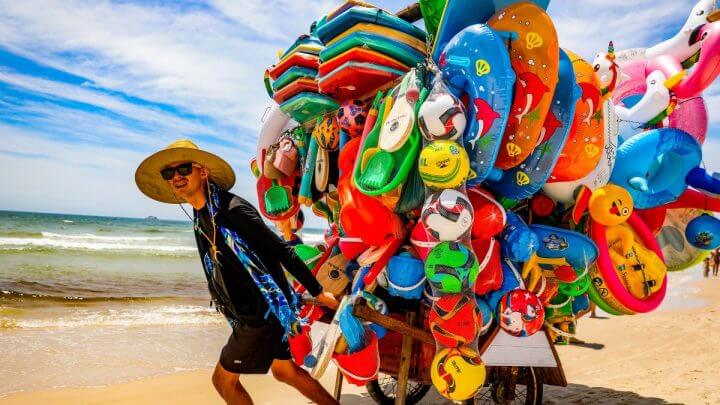 Inicia hoje credenciamento para comércio de ambulantes nas praias de Florianópolis; prazo é curto