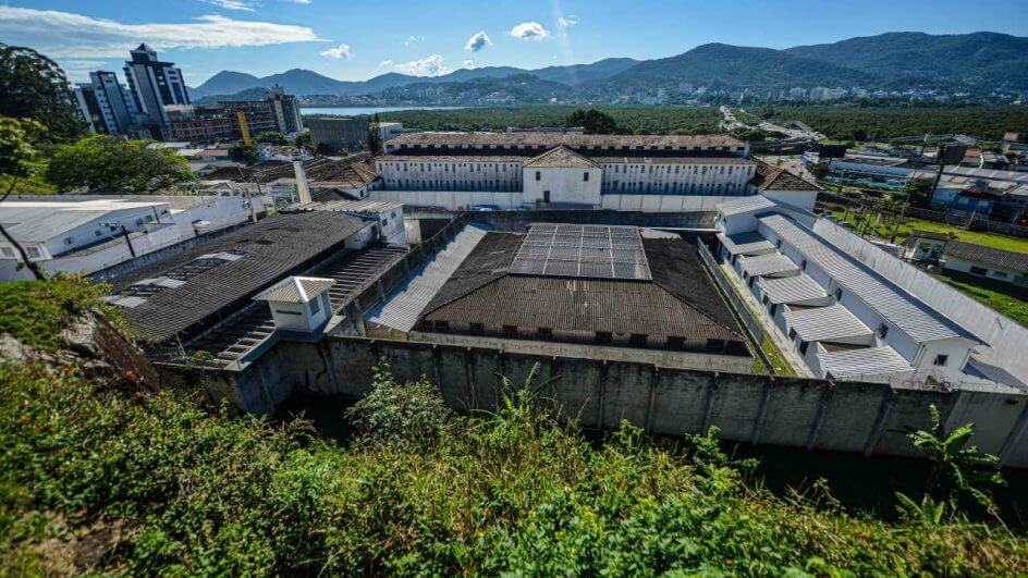 complexo-penitenciario-florianopolis-01