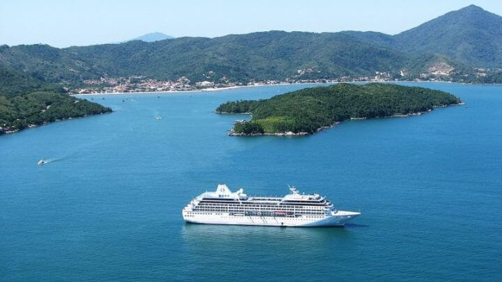 Cruzeiro em Porto Belo