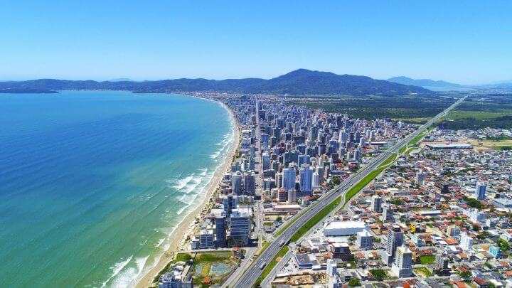 Orla de Itapema é uma das mais disputadas