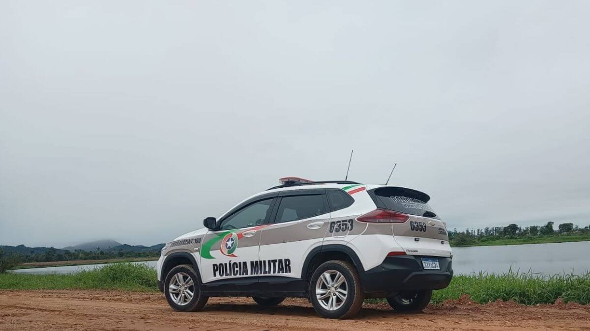 Corpo foi encontrado em estrada do interior de Tijucas, na Grande Florianópolis