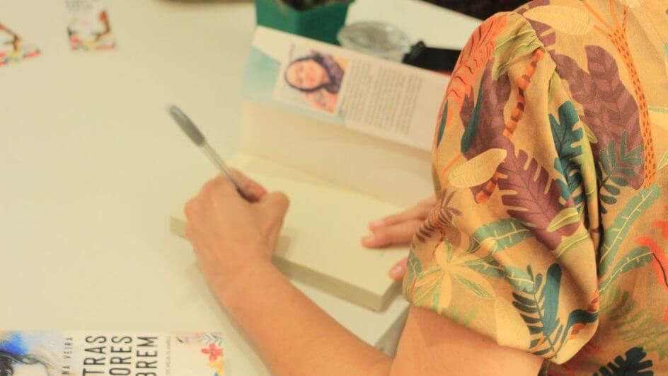 Chamada Pública para Lançamento de Livros na Fundação Cultural BADESC. crédito Fundação Cultural BADESC