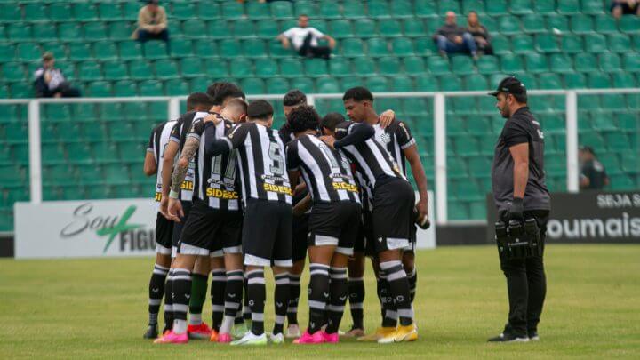 Figueirense está sem vencer há quatro jogos na Copa Santa Catarina (Foto: Patrick Floriani/ FFC)