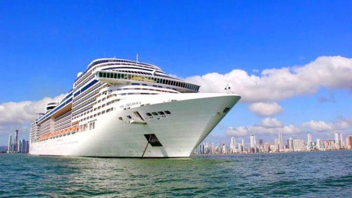 Navio MSC Preziosa