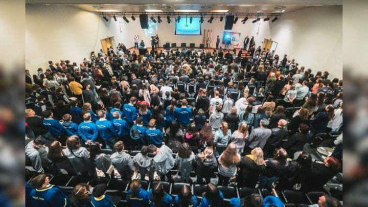 Mais de mil ''Vereadores Mirins'' participam de encontro em Florianópolis