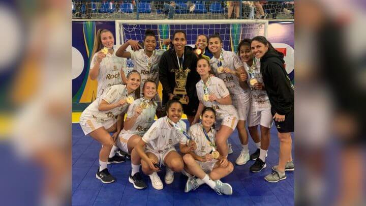 Meninas do futsal de Criciúma vão disputar o mundial na Sérvia