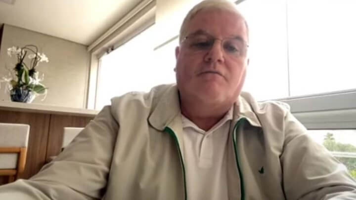 Presidente do Figueirense, José Tadeu da Cruz, em entrevista ao Debate Diário (Reprodução)