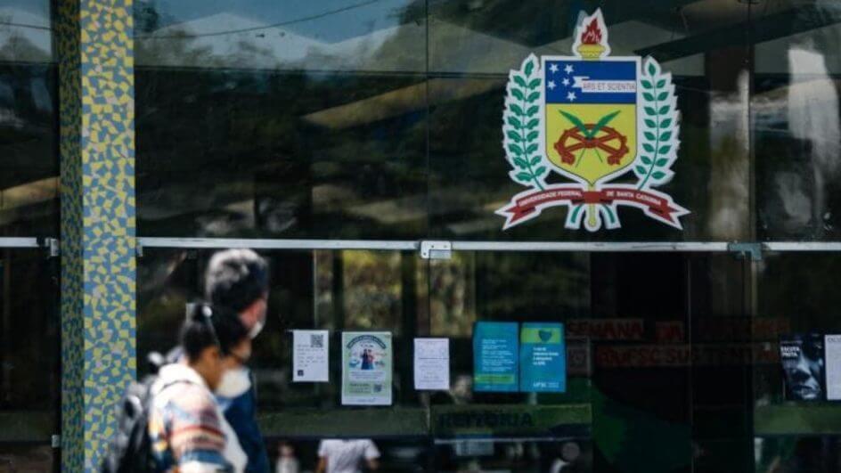 UFSC e IFSC suspendem aulas por conta das chuvas em SC