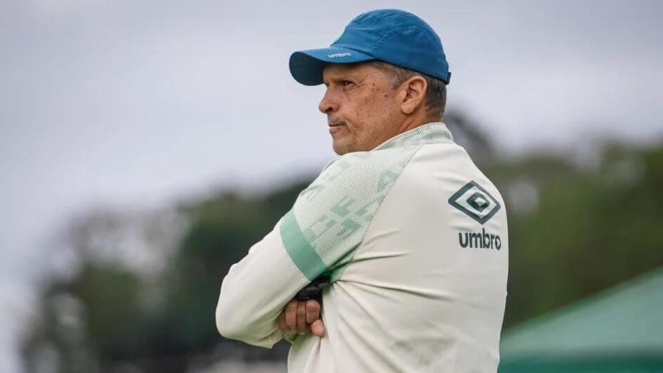 CBF adia jogo da Chapecoense contra o Sport após temporais e problemas com o voo