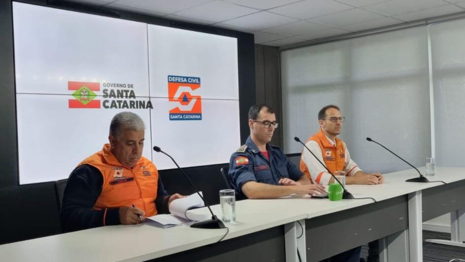 Ações do Governo de SC durante as chuvas foi "extremamente positivo", afirma Defesa Civil