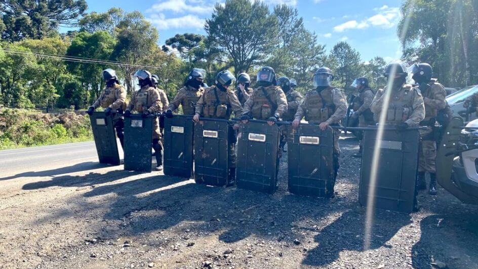 Polícia Militar entrou em confronto com militantes em Canoinhas