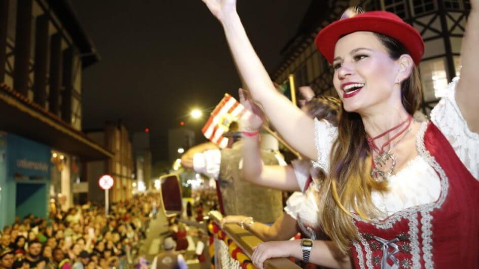 Desfile da Oktoberfest