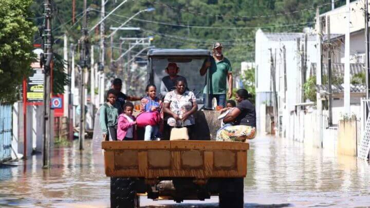 Área inundada em Itajaí