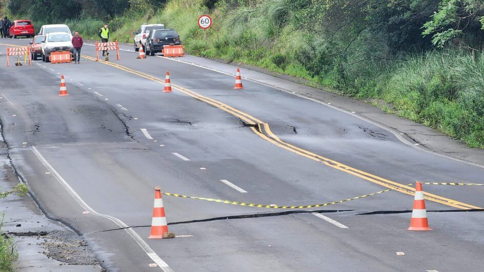 Cidade da Serra de SC amanhece "isolada" e moradores temem desabastecimento de insumos