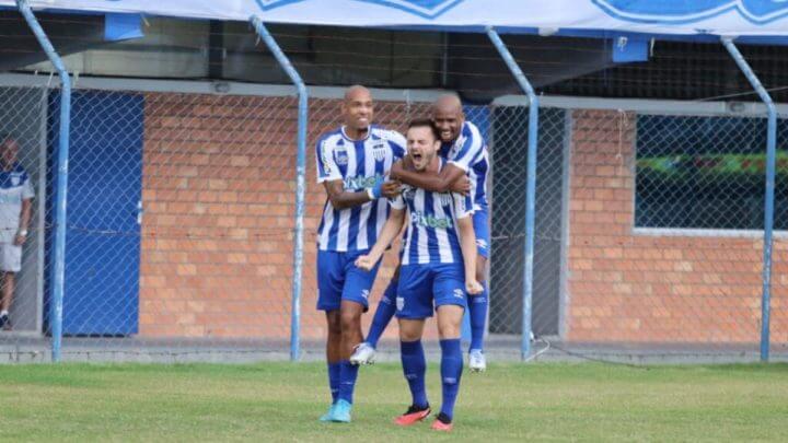 Avaí empata com o CRB e garante permanência na Série B (Foto: Frederico Tadeu, Avaí, Divulgação)