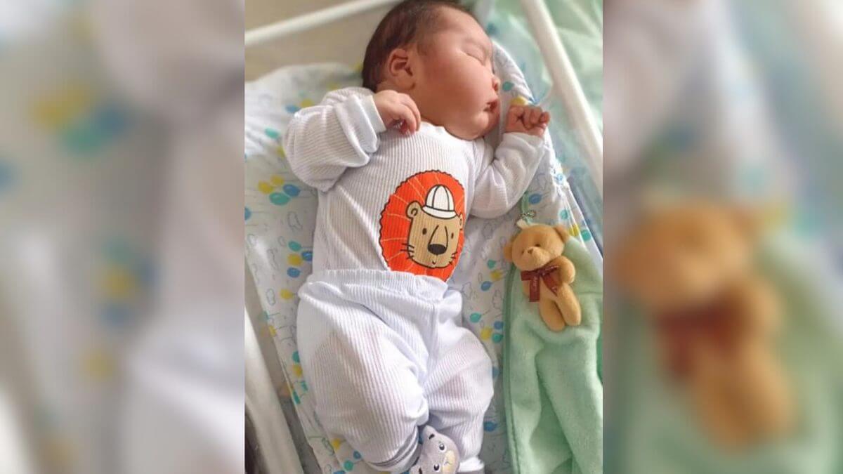 Bebê ‘gigante’ nasce com mais de 5 quilos em maternidade de SC e surpreende pais (3)