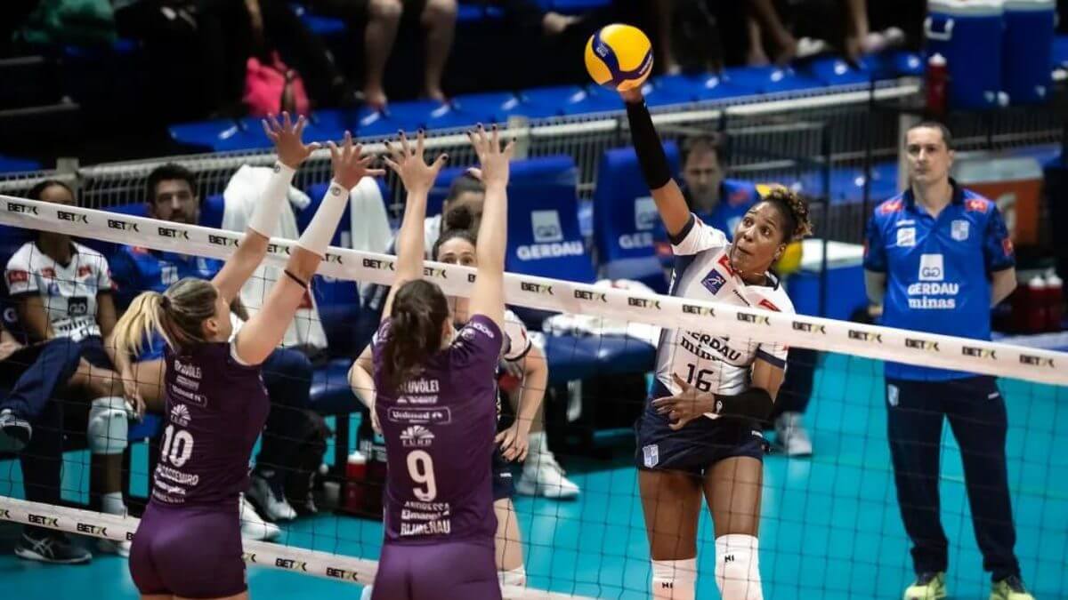Bluvolei x Minas (Foto: Minas, Reprodução)