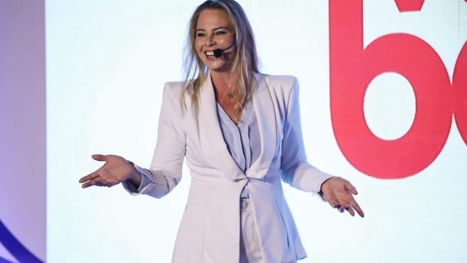 Cerimonialista Barbara Erig volta a ser internada na UTI em Florianópolis (Foto: Marcos Ramos/Divulgação)