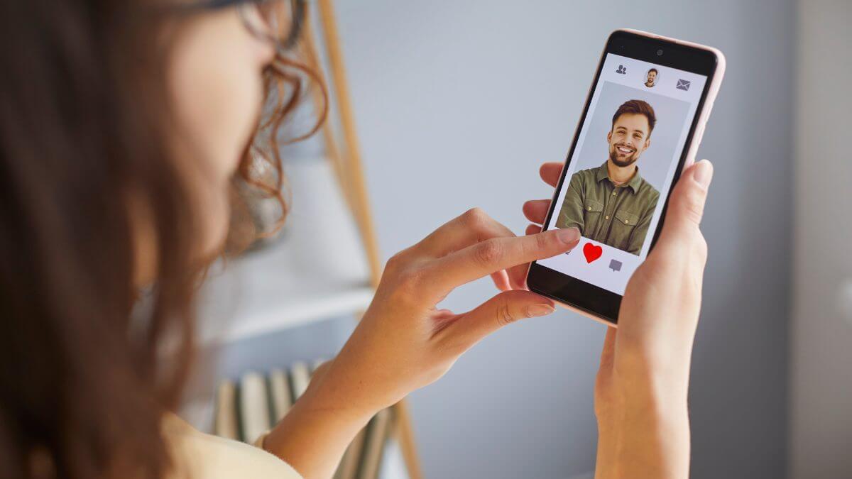 Dating Burnout: Entenda o fenômeno que acomete cada vez mais os solteiros de SC