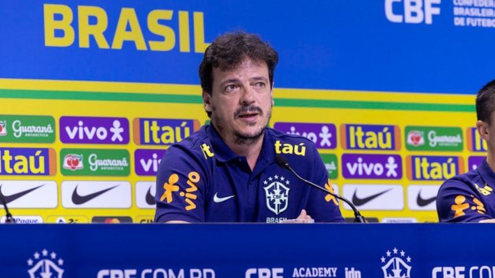 Diniz divulga convocados da seleção brasileira (Foto: Joilson Marconne, CBF)