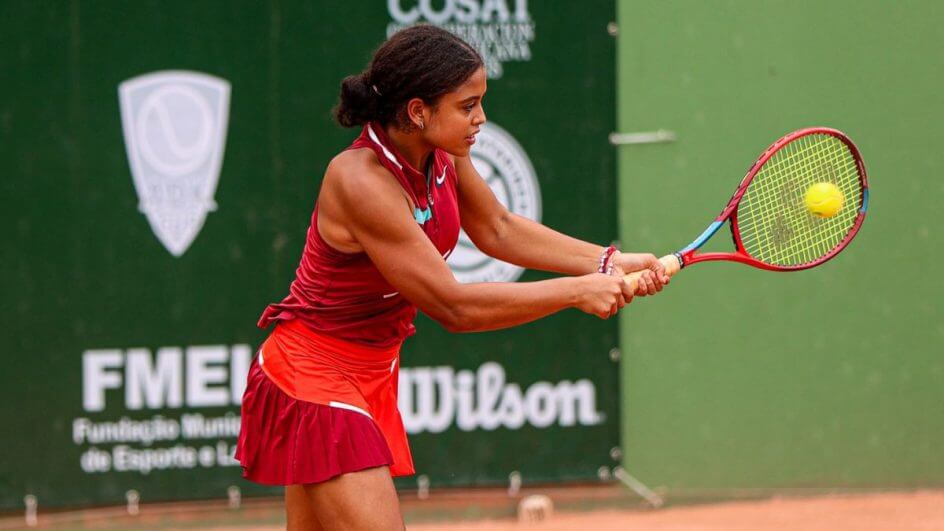 Nauhany Silva de vermelho (Foto: Thiago Parmalat, Divulgação)