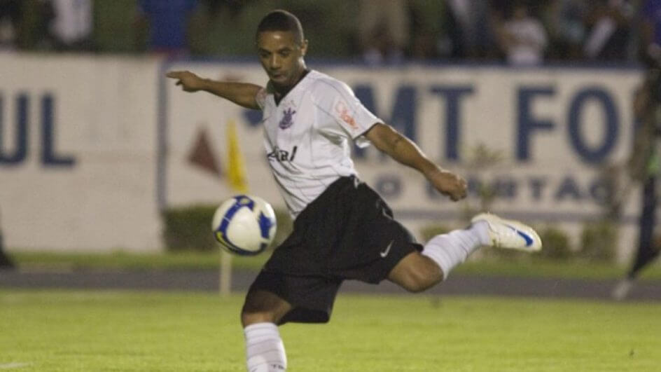 A justicça reconheceu que Cristian Mark foi vítima de um golpe (Foto: Divulgação, Corinthians)