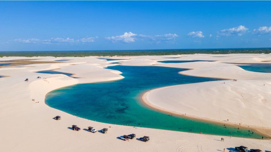 Vista aérea dos Lençóis Maranhenses