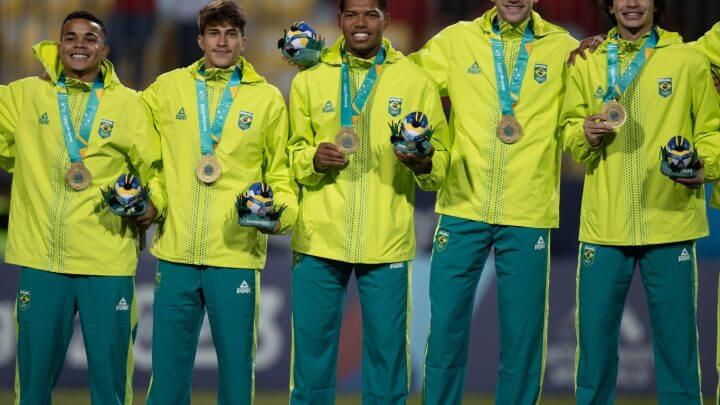 A seleção brasileira masculina de futebol conquistou o ouro na noite de sábado (Foto: Lesley Ribeiro, CBF)