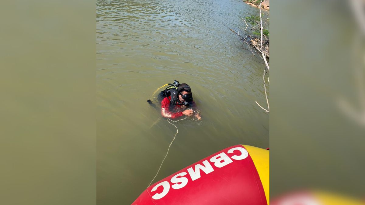 Bombeiros seguem em busca de menina desaparecida após cair em rio no Sul de SC