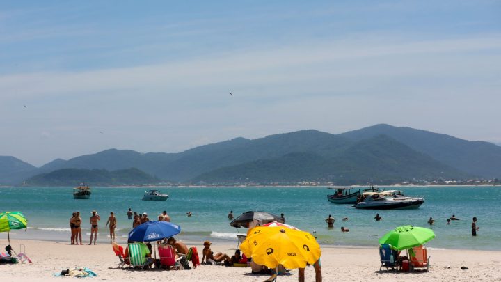 Como a Ilha do Campeche, em Florianópolis, impacta no turismo de SC