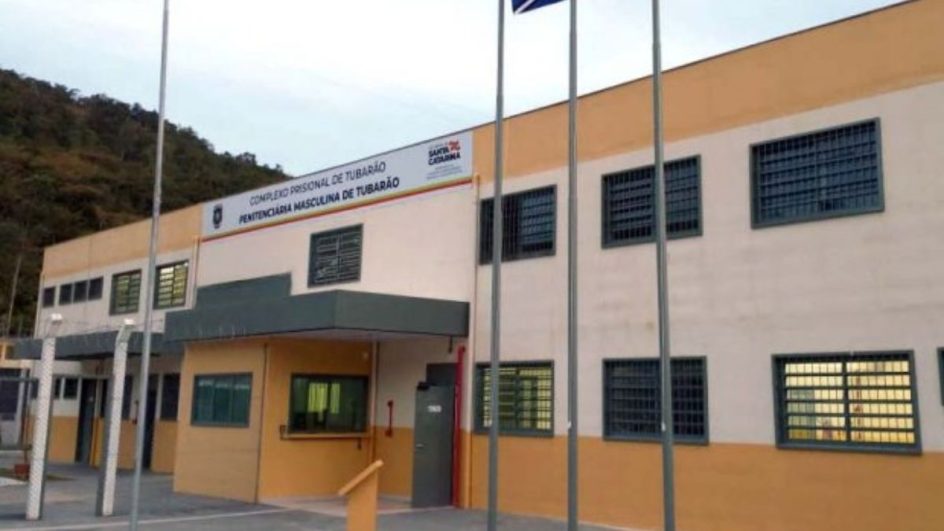 Detento é morto dentro da cela em presídio de Santa Catarina