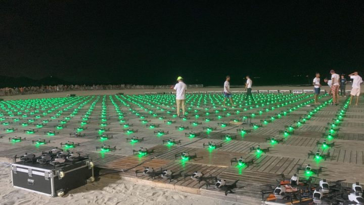 Testes com drones para a virada do ano em Balneário Camboriú