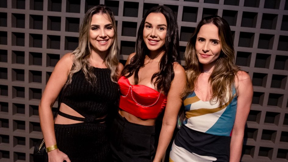 Gabriela Cunha, Ana Carolina Faccin, Ingridv Kammers