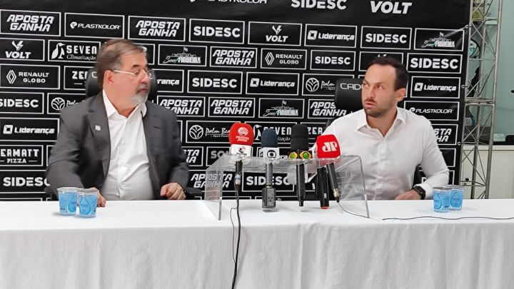Marco Aurélio Cunha e Enrico Ambrogini são os novos executivos do Figueirense (Foto: Fábio Cardoso/ NSC)
