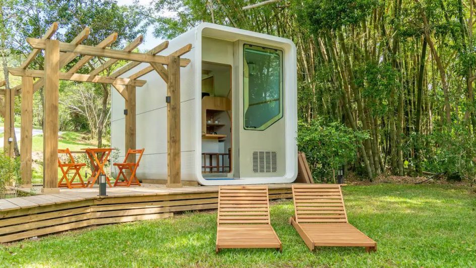 A nano casa que surpreendeu internet e conquistou hóspedes em Florianópolis