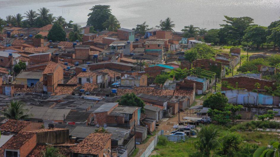 Peso da água pode potencializar afundamento de solo de mina da Braskem em Maceió